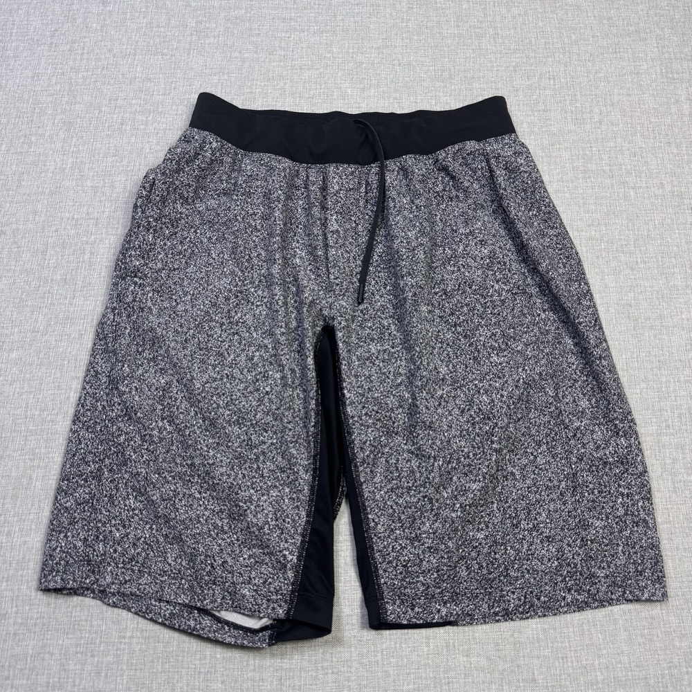 Lululemon T.H.E. Short Linerless Gym Shorts Men Medium Gray 11 Inseam Drawstring
